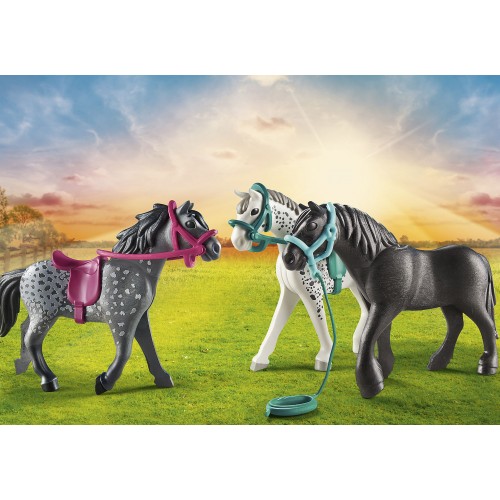 70999 Set Tres Caballos: Frisón, Knabstrupper y Andal