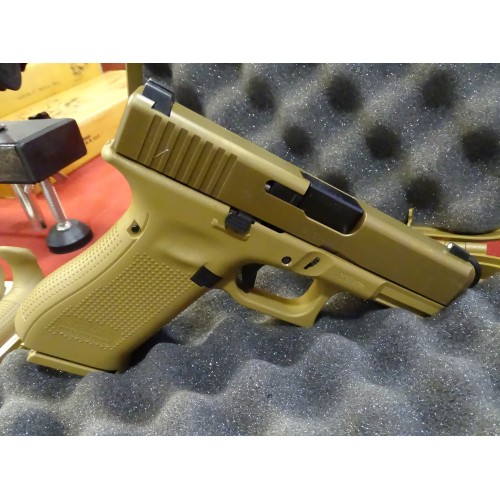 Glock 19X Coyote 9x19mm