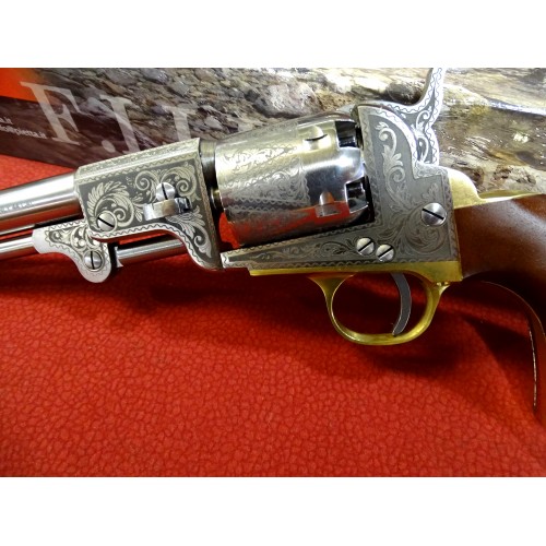 Pietta Revólver Dance Old Silver Engraved .44