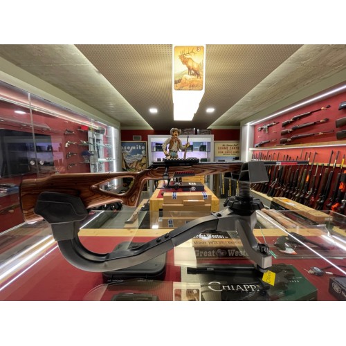 Winchester Carabina XPERT THUMBHOLE THREADED 22lr