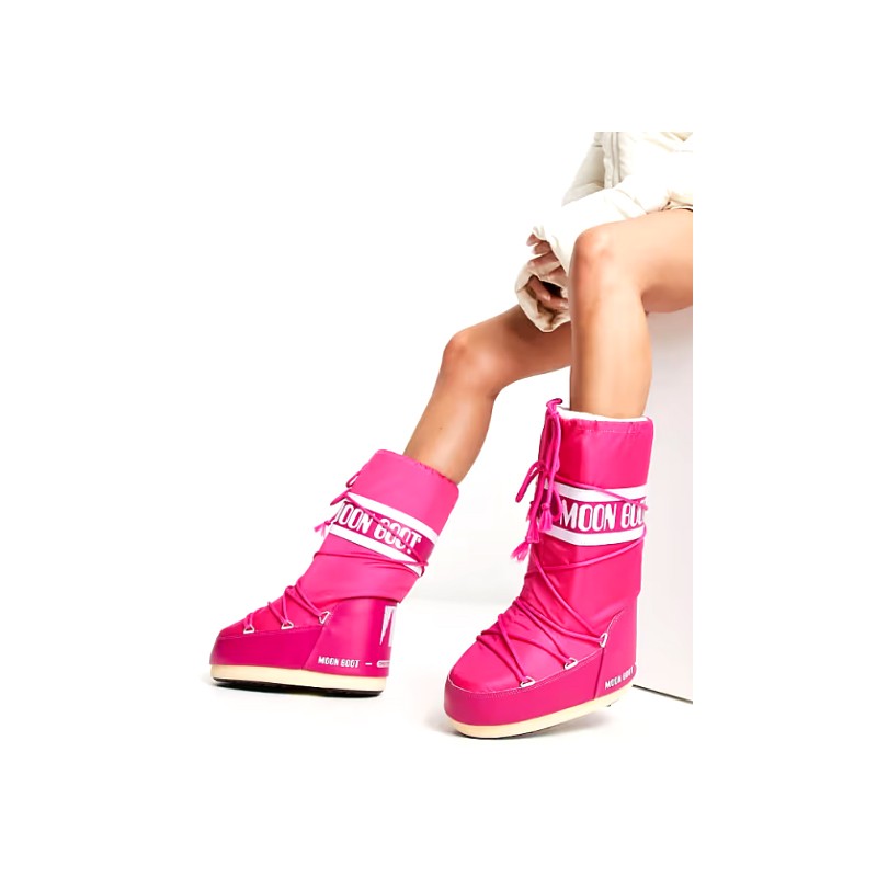 Moon Boot Pink Icon