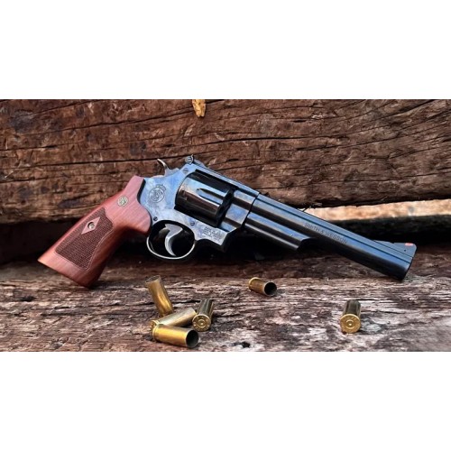 Smith and Wesson Revólver Classic 29 Calibre 44Mag